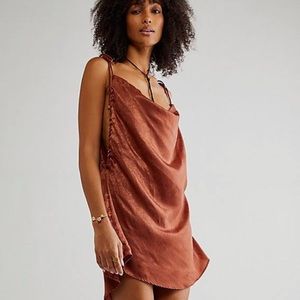 FREE PEOPLE Hattie Silky Tunic Tie String Strap Shoulder Mesa